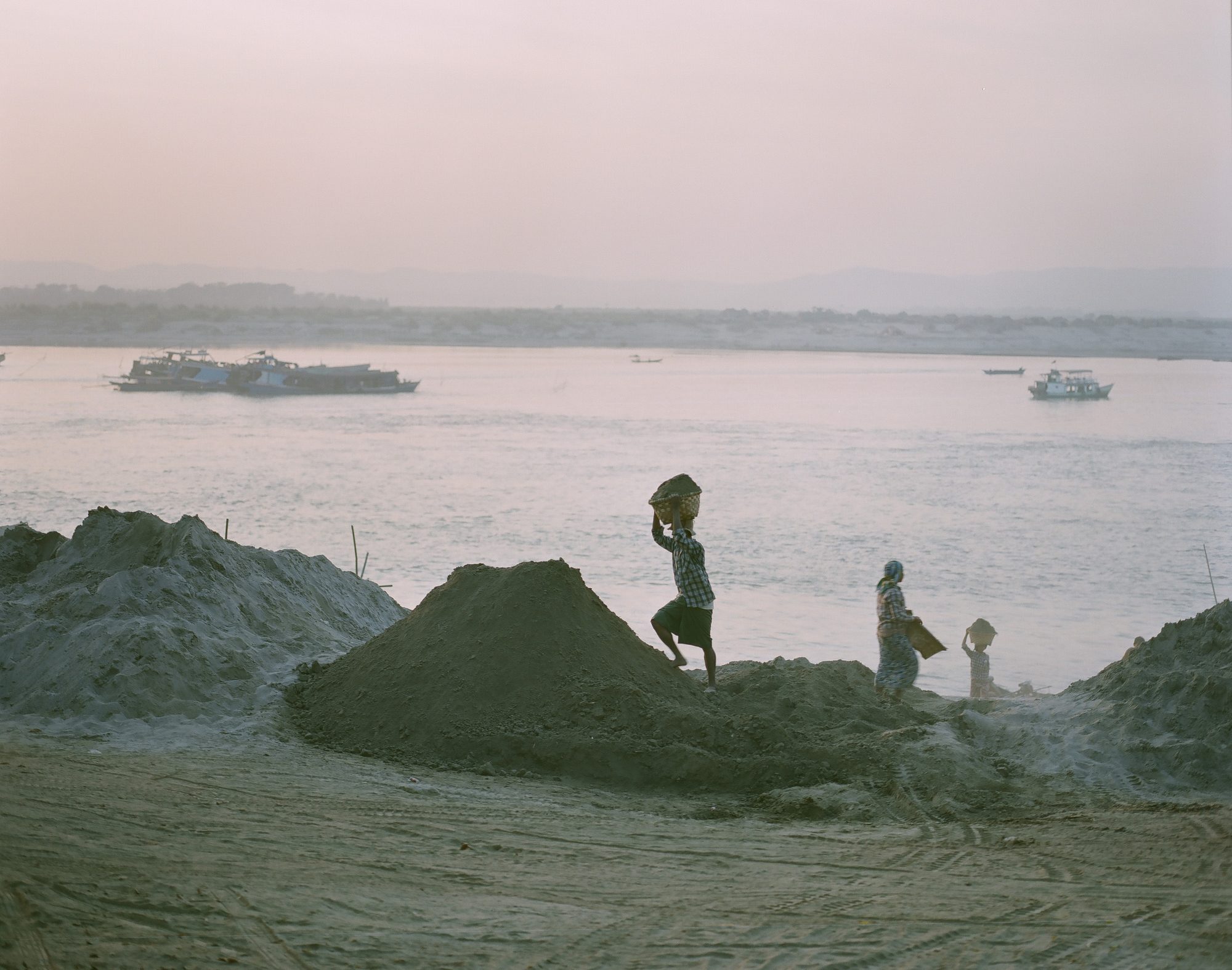 Mandalay, image 8