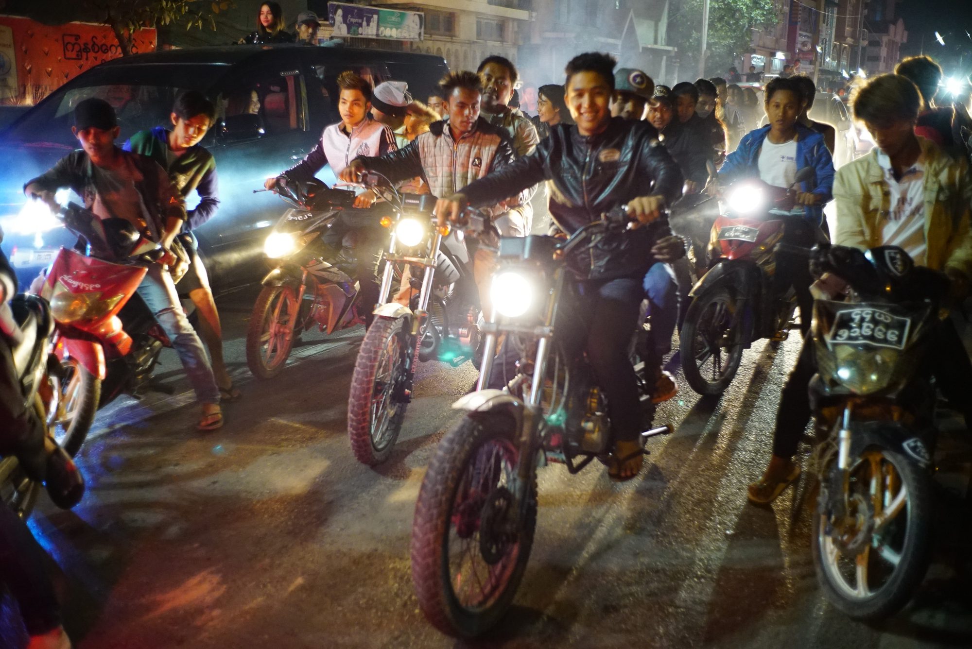 New Year in Mandalay, image 5